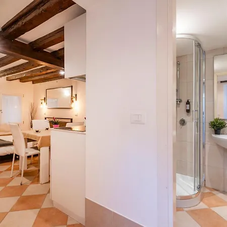 Appartement Fenix Colombina In Biennale - Your Little House *