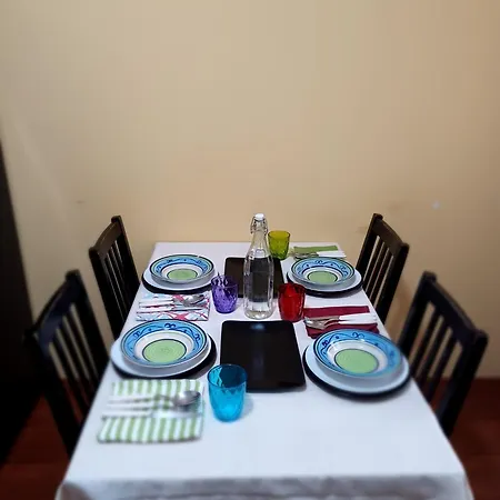 La Bella - Entire Private Apartment *