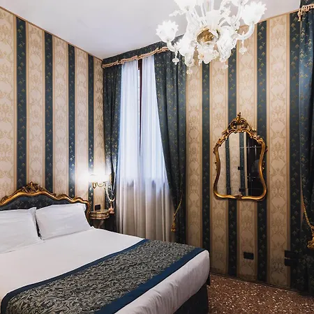 Ca' Amadi Bed & Breakfast 3*