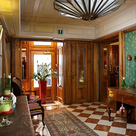 Santa Marina Hotel Venecia