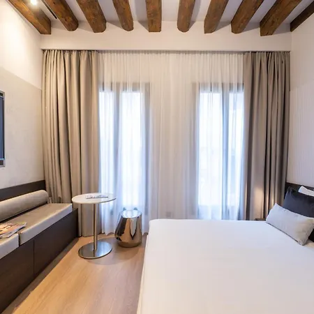 Pensionat Palazzo Pianca 4*