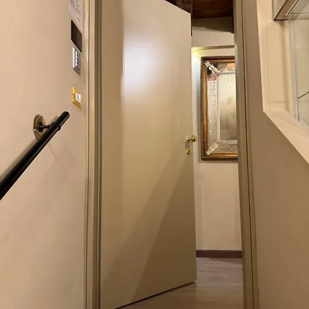 Ca Dell'arte Palace Bed & Breakfast 5*