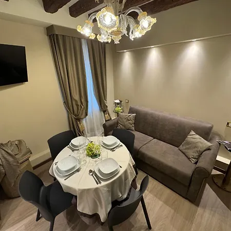 Ca Dell'arte Palace Bed & Breakfast