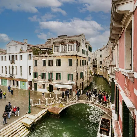Palazzetto Manin San Marco Apartment Venice