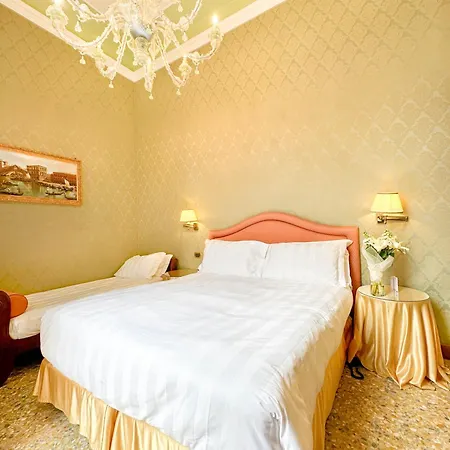 Colombina 4*