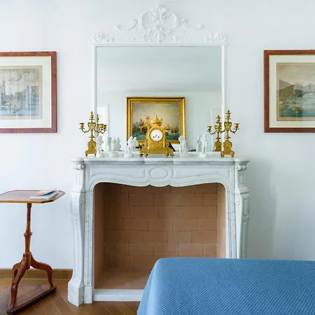 Due Leoni Terrace In St Mark's Square Apartment