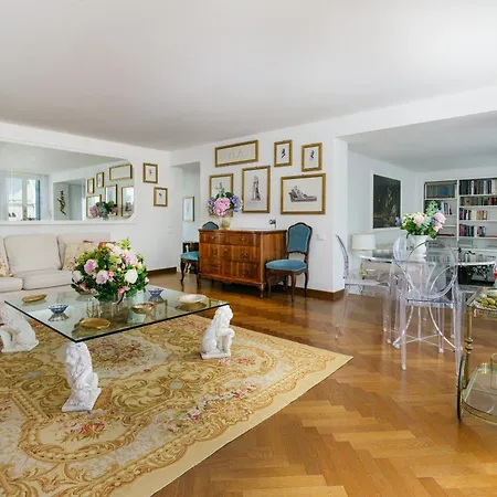 Apartment Due Leoni Terrace In St Mark's Square Venice