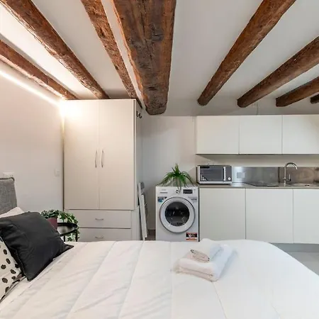 Longa By Welc * Venice