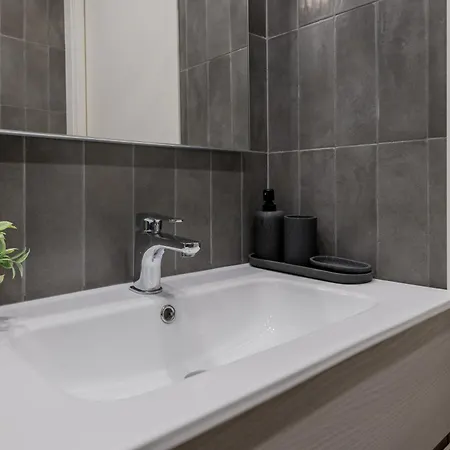 Residenza Scala Del Bovolo Венеция
