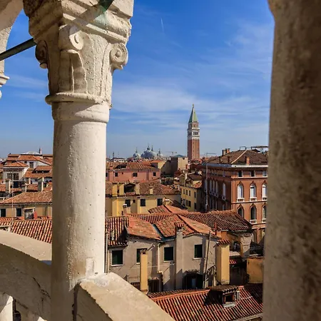 Residenza Scala Del Bovolo Апартаменты