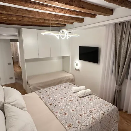 Palazzo Michelin Apartman *