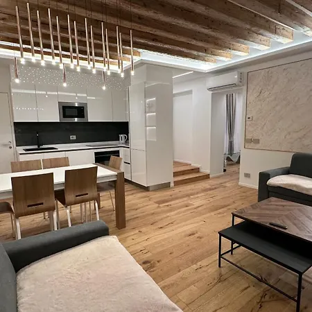 Apartman Palazzo Michelin Velence