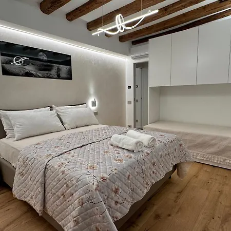 Palazzo Michelin Apartman *