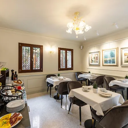 Hotel Doni 4*