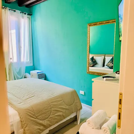 Guest house First Dream Venice