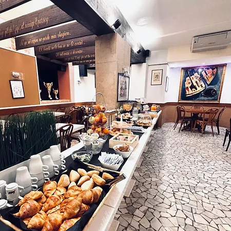Hotel Al Graspo De Ua 3*