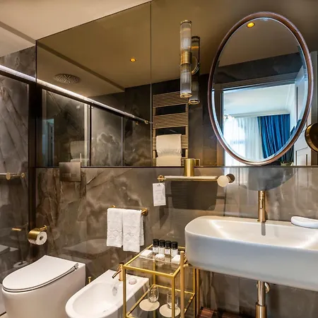 Hotel Doni 4*