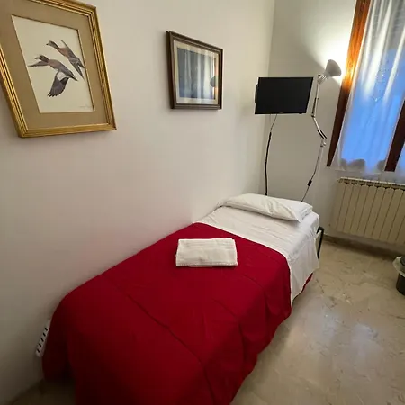 Eagle's Nest * Veneza
