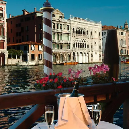 Hotel Residenza D'epoca San Cassiano 4*