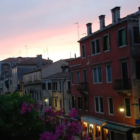 At Leonard Venezia