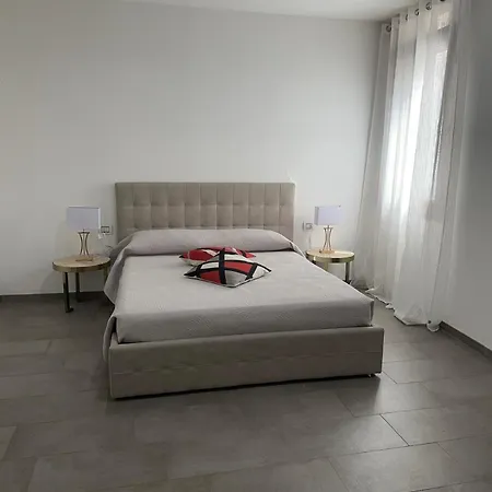 Apartment With Private Courtyard