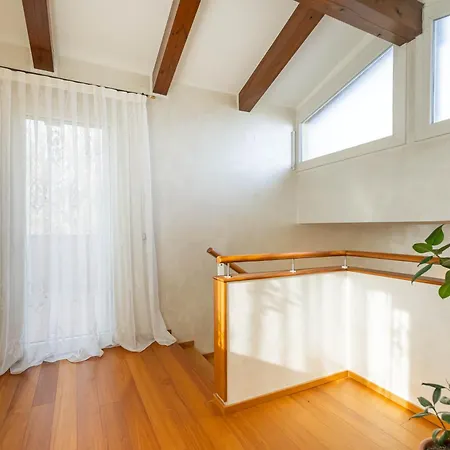 Villa Isabella - Venice Retreat - Swimming Pool And Garden *