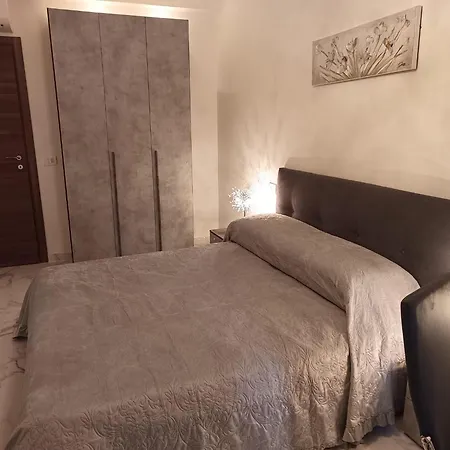 In - Luxury Venice