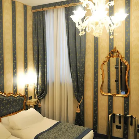 Ca' Amadi Bed & Breakfast 3*