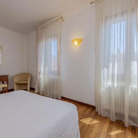 Corte Nova 2* Venice