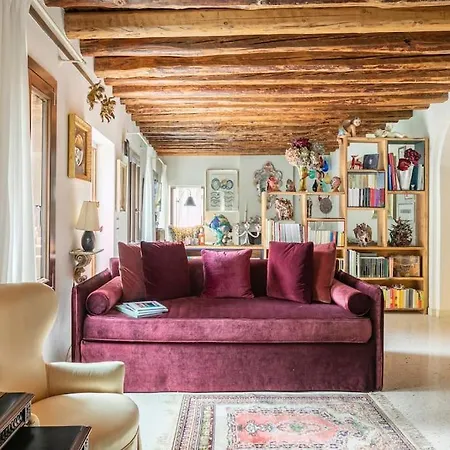 Cinqueteste Luxury Affittacamere