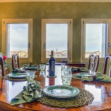 Apartment Giudecca Luxury Waterfront By Venicevillas