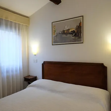 Ai Do Mori Hotel Venice