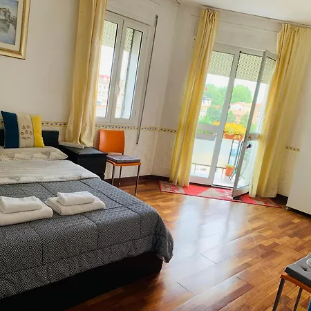 Homestay Venice Sweet *