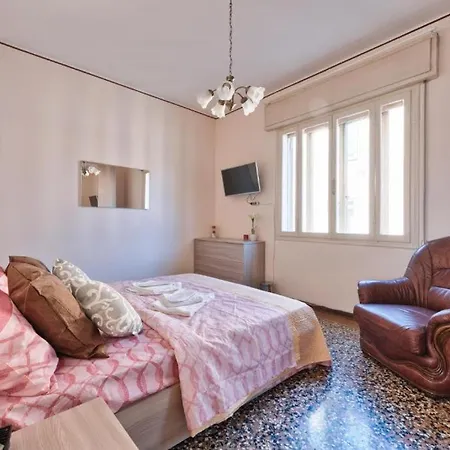 Venice Magic Night Apartment *