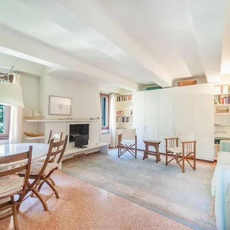 Apartment Ca' De La Comare, Relaxing And Elegant On Canal Grande *