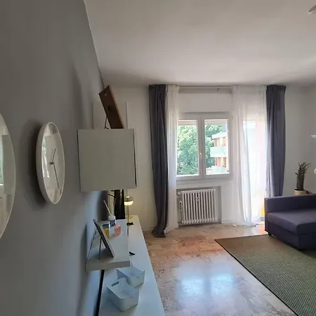 Free Park Hapton House Big Mama - Easy To Venice *