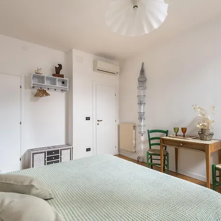 Guest house Tre Sestieri Terrace - Canal View 2024 Venice