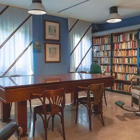 Apartment Library House - Venice