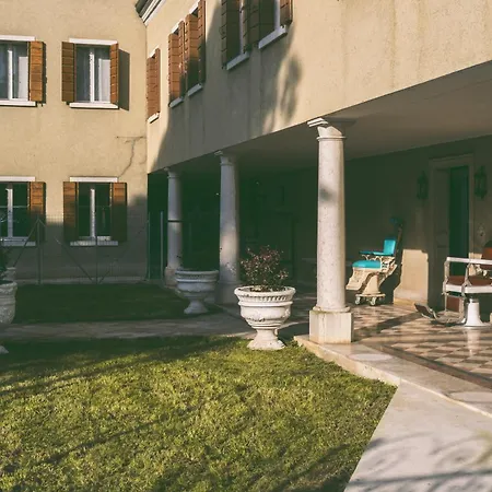 Apartment Library House - Venice *