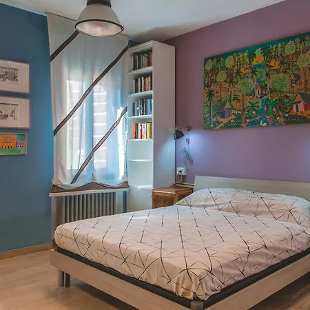 Library House - Venice * Mestre