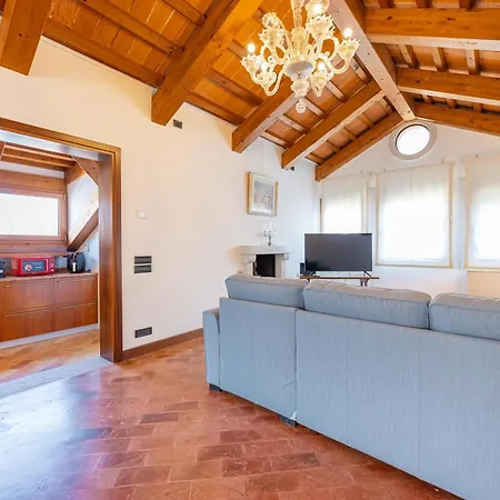 Luxury Penthouse With Terrace * Venise