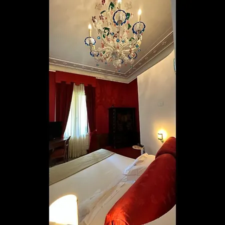 Hotel Ca' Nigra Lagoon 4*
