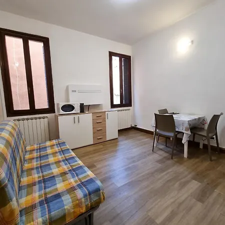 Rialto House Apartment