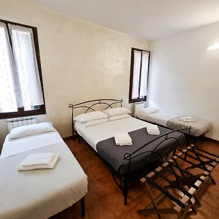 Rialto House * Venice