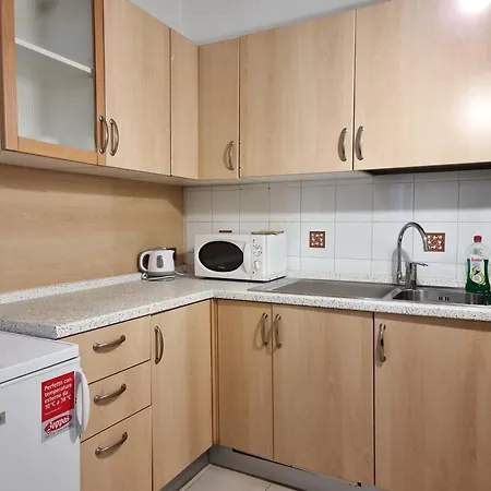 Rialto House Apartment *