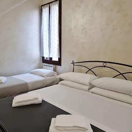 Apartment Rialto House *