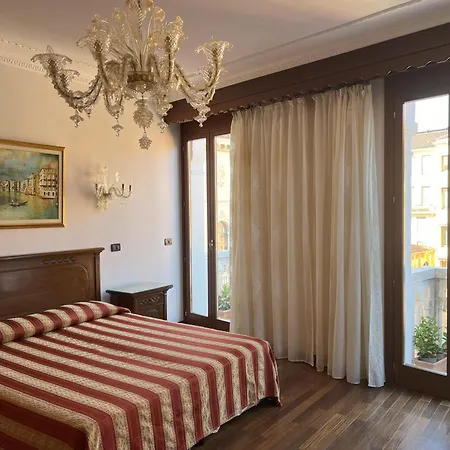 Hotel San Luca
