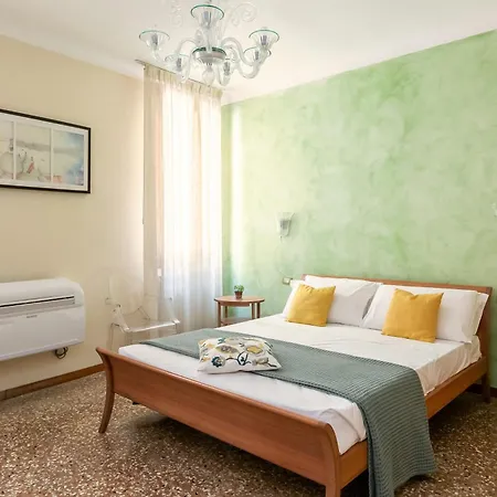 Taverna San Lio 3* Venice