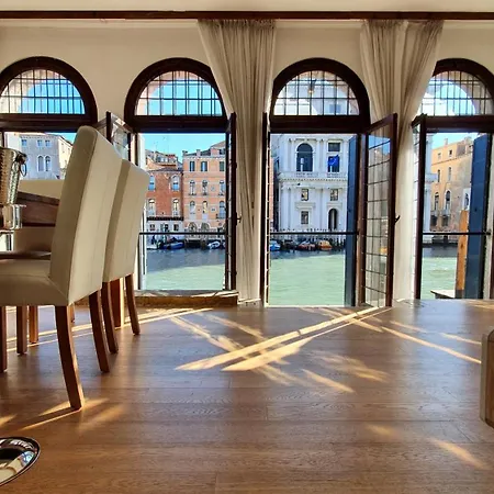 Wellvenice Grand Canal Apartment Venice