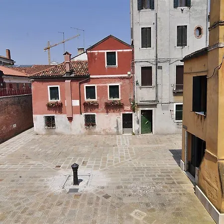 Bed & Breakfast Ca' Fontanea